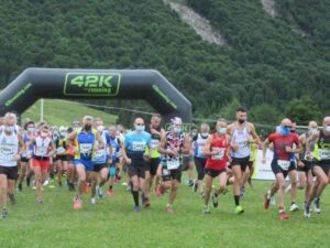 Panoramica della malghe, Massarenti e Giudici conquistano la “Maratona del cielo”